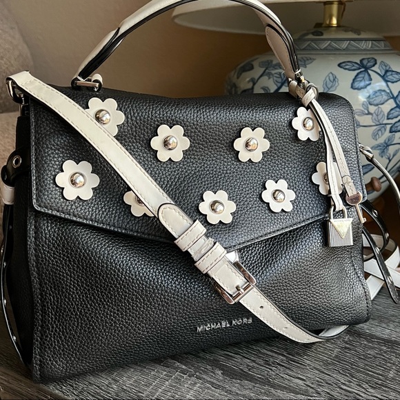 NWOT! Michael Kors Bristol Floral Appliqué Top Handle Crossbody - Picture 5 of 14
